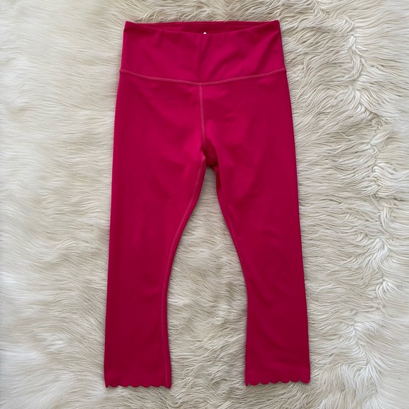 Kate Spade Pink Scalloped Hem High Rise Cropped Capri Crop Leggings - Picture 2 of 12